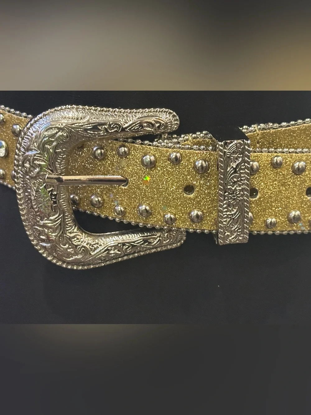 GUESS J Western Gold Studded / Silver Buckle Rhinestone Belt Size Small